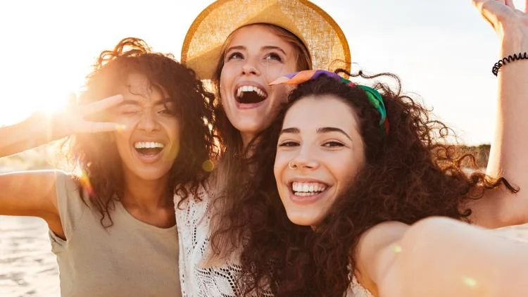 Dermatologists warn about a dangerous trend gaining...