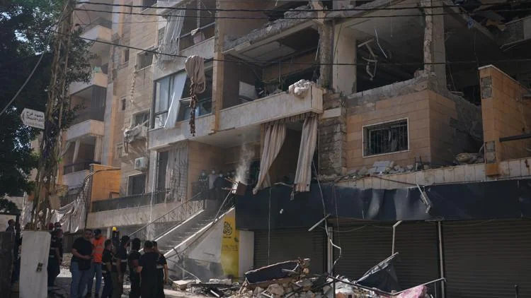 Israel says Iran launched missiles at it in the first...