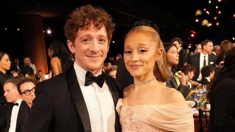 'Wicked' stars Ariana Grande, Ethan Slater split after 3...