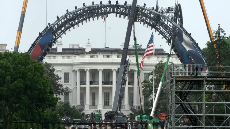 Construction crews begin transforming White House South