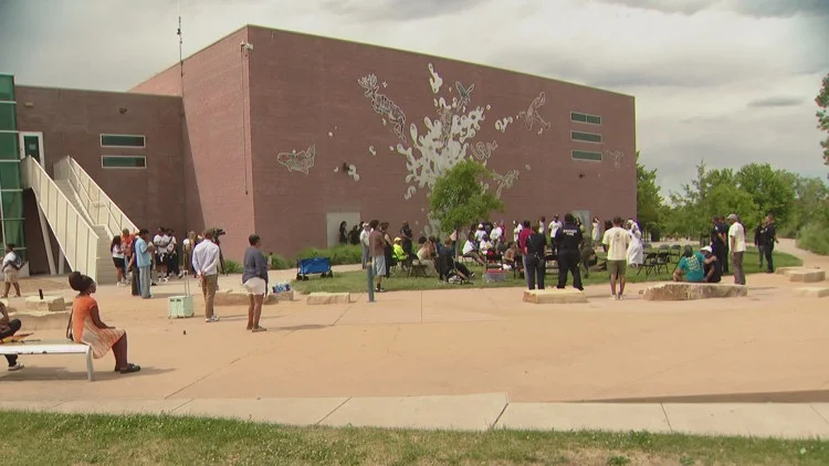 Youth violence prevention advocates call for support,...