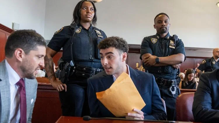 Luigi Mangione's attorneys reverse course, say they...