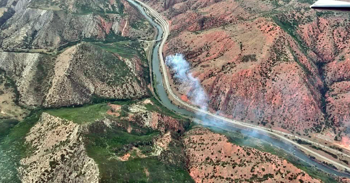 Brush fire forces 5-hour long closure on I-70 west of...